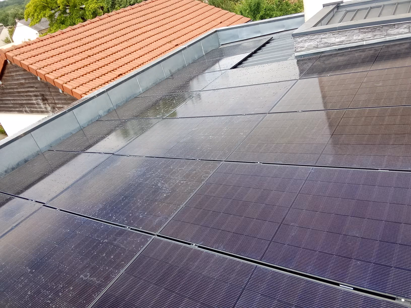 installation-17-panneaux-solaires-cormicy-marne-marne-3d3110-1
