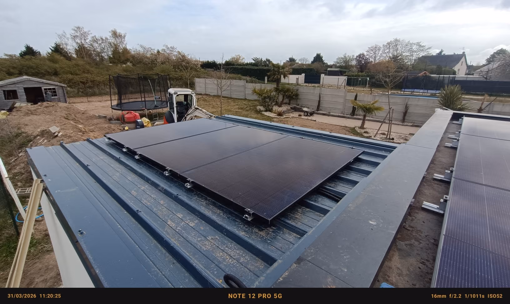 installation-12-panneaux-solaires-clery-saint-andre-loiret-loiret-4853bf-1