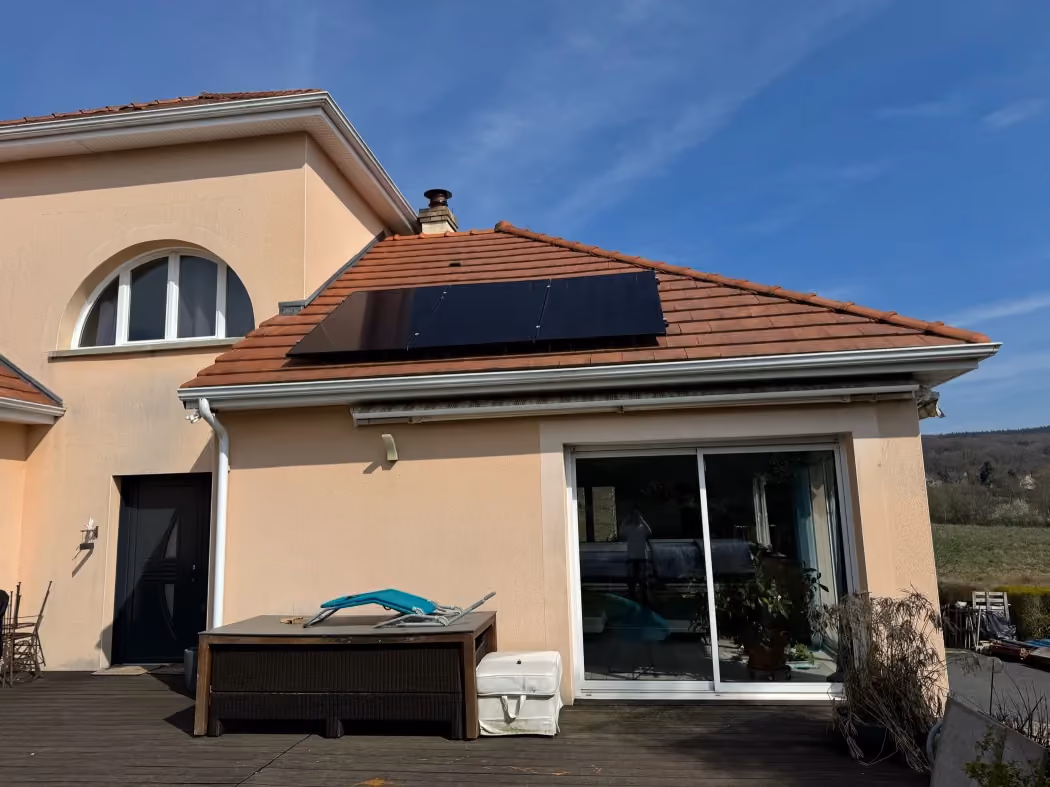 installation-9-panneaux-solaires-la-brionne-creuse-creuse-565a2d-1