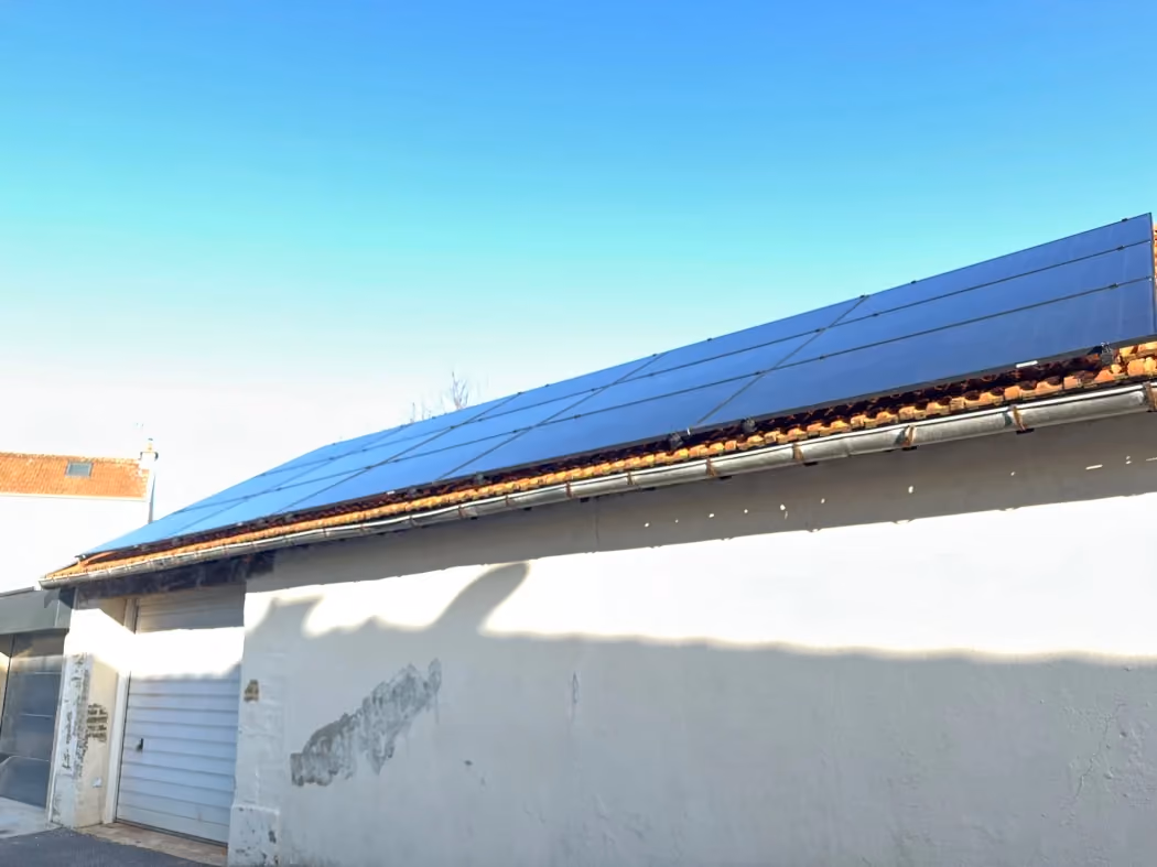 installation-15-panneaux-solaires-sainte-brice-courcelles-marne-marne-9d68fe-1