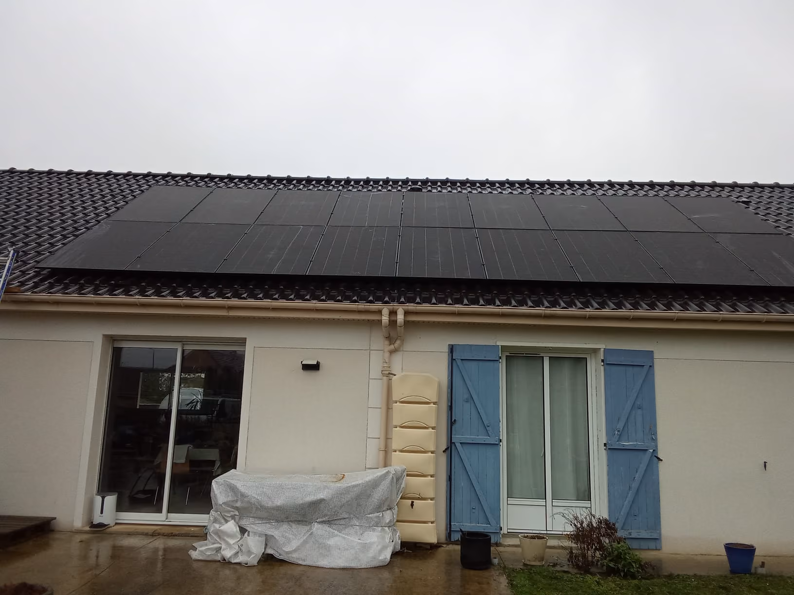 installation-18-panneaux-solaires-eragny-val-doise-val-doise-af2a84-1