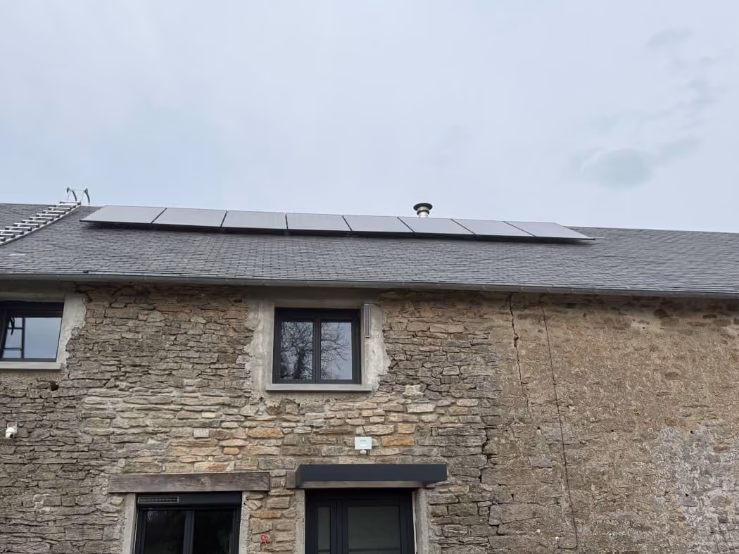 installation-8-panneaux-solaires-la-celle-dunoise-creuse-creuse-d3b099-1