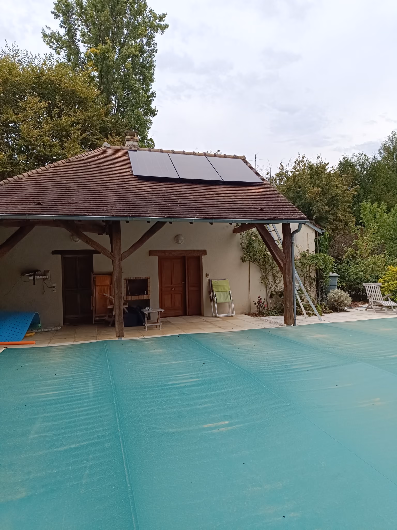 installation-6-panneaux-solaires-prunay-sur-essonne-essonne-essonne-344a23-1