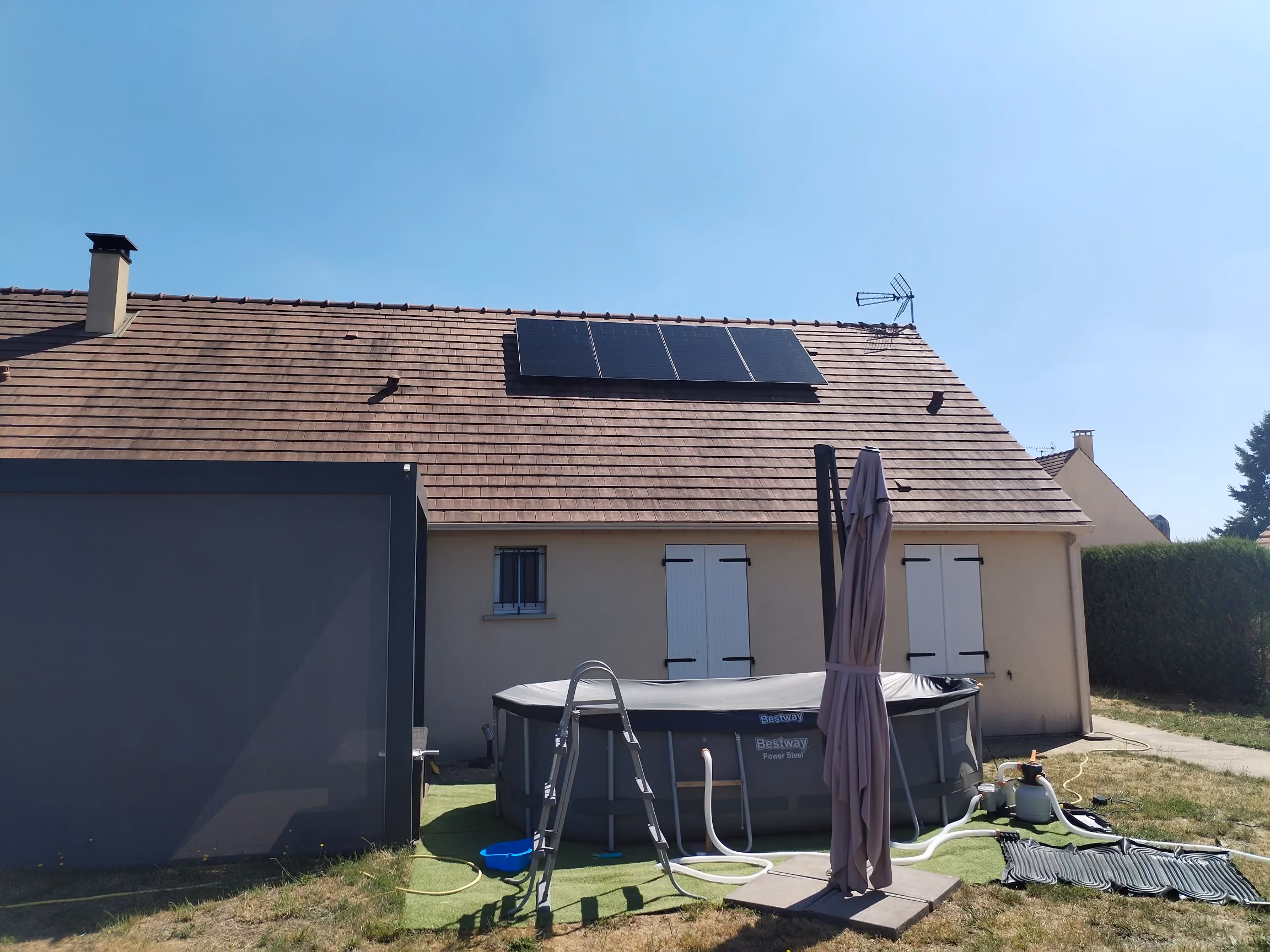 installation-6-panneaux-solaires-chateaudun-eure-et-loir-eure-et-loir-027986-1