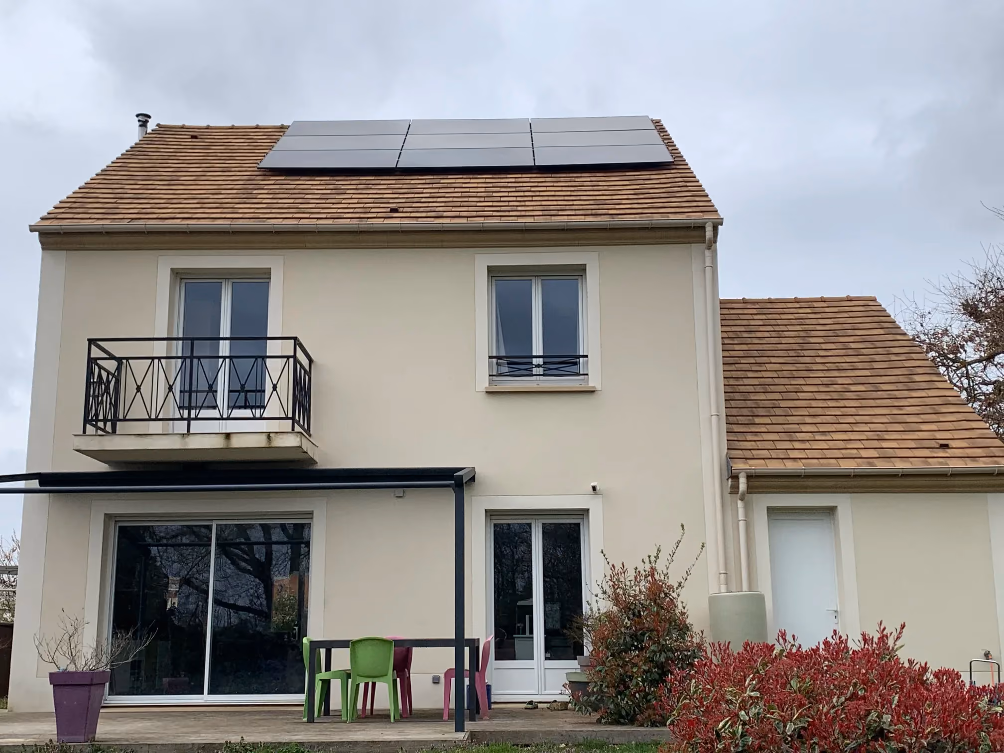 installation-13-panneaux-solaires-orgeval-yvelines-yvelines-db3fa6-1