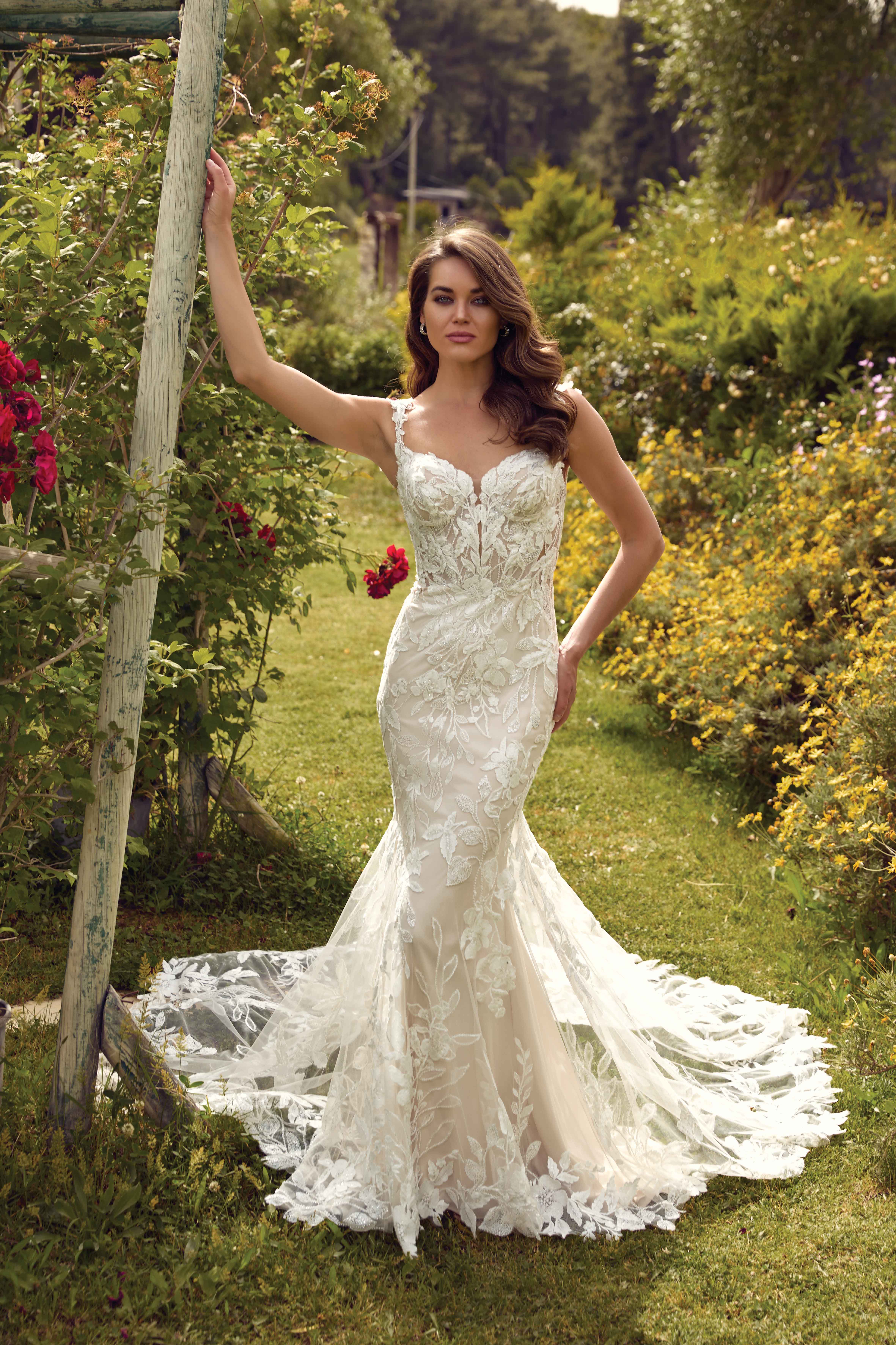 Ein Arizona Full Brautkleid