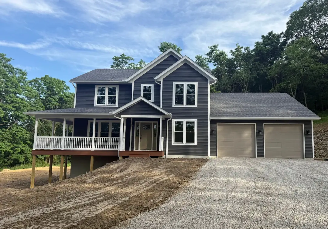 new home with side porch