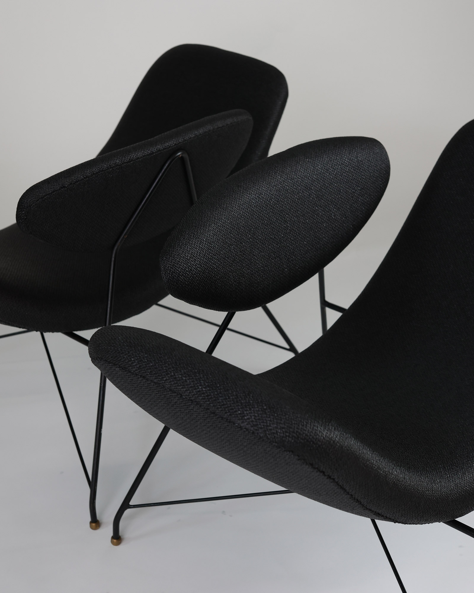 Pair of Reversível armchairs by Martin Eisler and Carlo Hauner - angled composition of the iconic mid-century Brazilian design