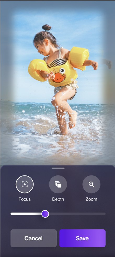 Looking Glass Go editing screen: a photo of a child playing on a beach with the Focus, Depth, and Zoom controls and a Depth slider along the bottom.