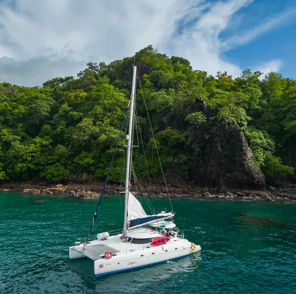 Sunset cruise along the Guanacaste coast