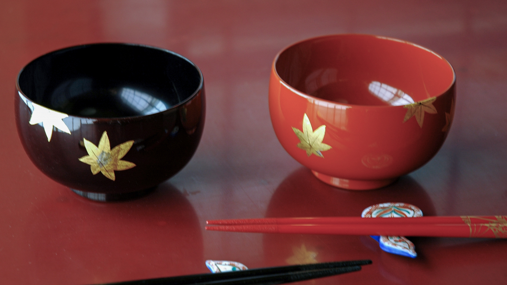 Soup bowl with Wajima lacquerware