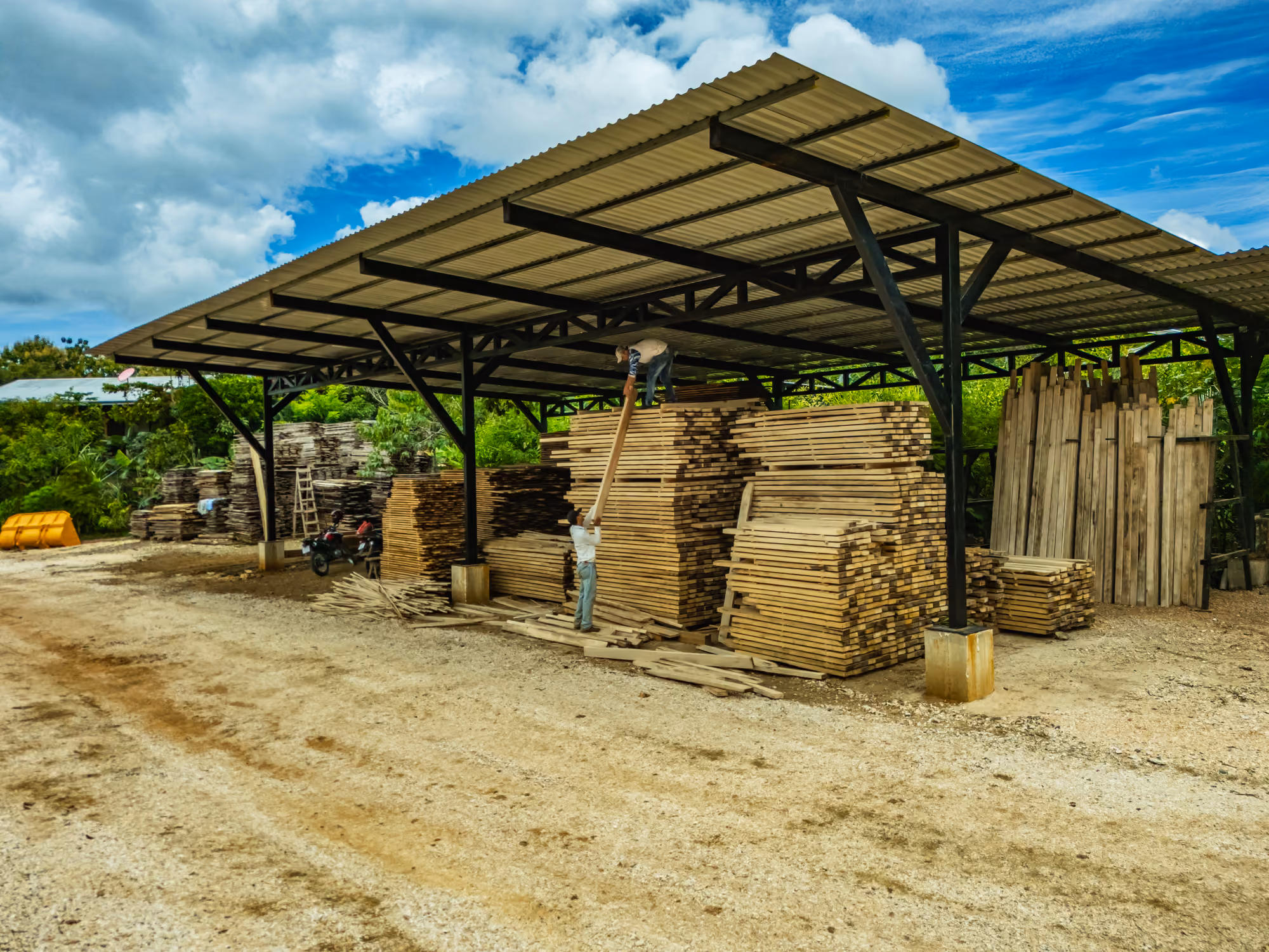 Building a modern custom home in Costa Rica 