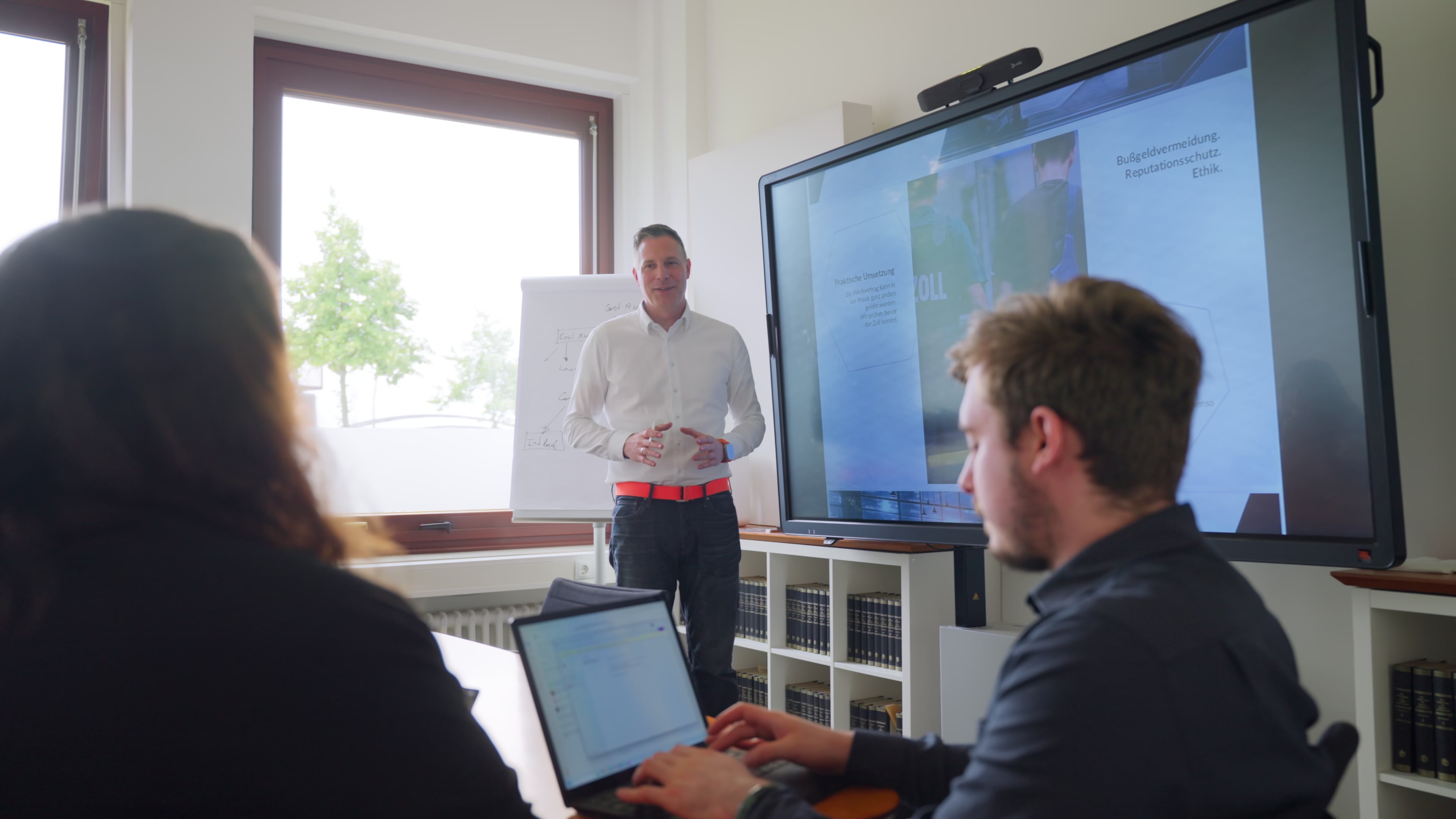 Datenschutz-Schulung für Mitarbeitende durch adverit compliance