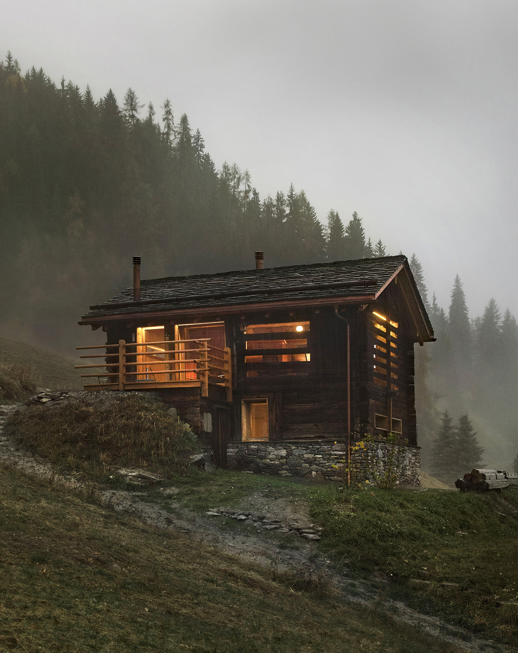 Transformation d'un mayen à Bruson, Val de Bagnes — Alp'Architecture