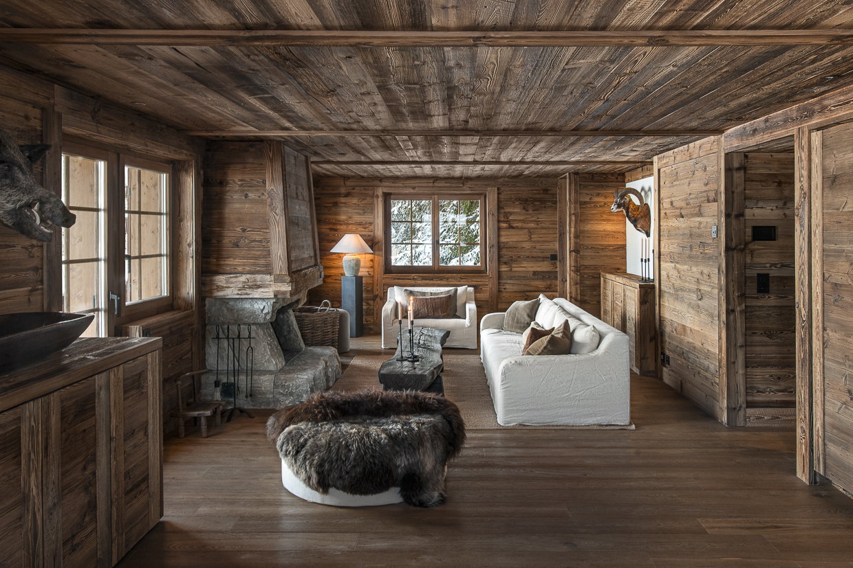 Rénovation d'un chalet de luxe, séjour, cheminée, vieux bois, Alp'Architecture