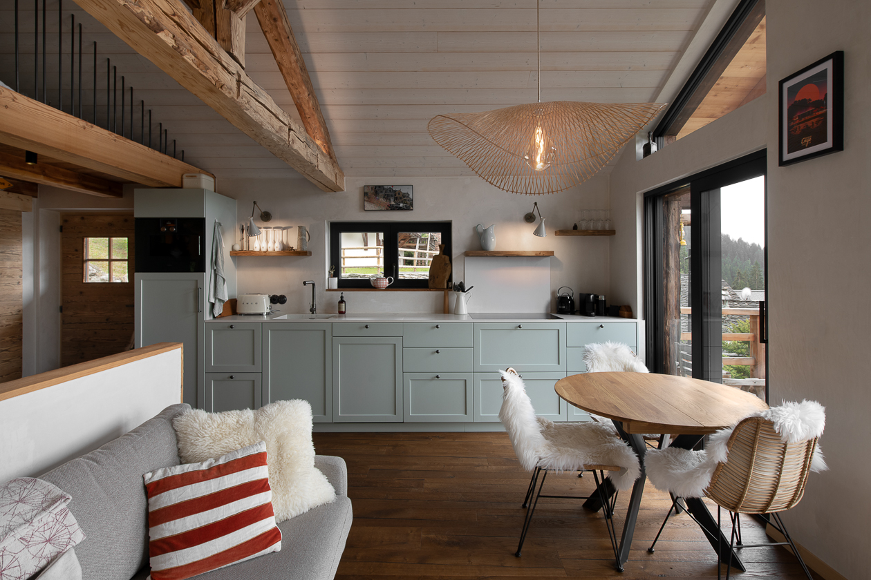 Séjour, salon, cuisine, petit espace, rénovation, optimisation, Verbier, Alp'Architecture