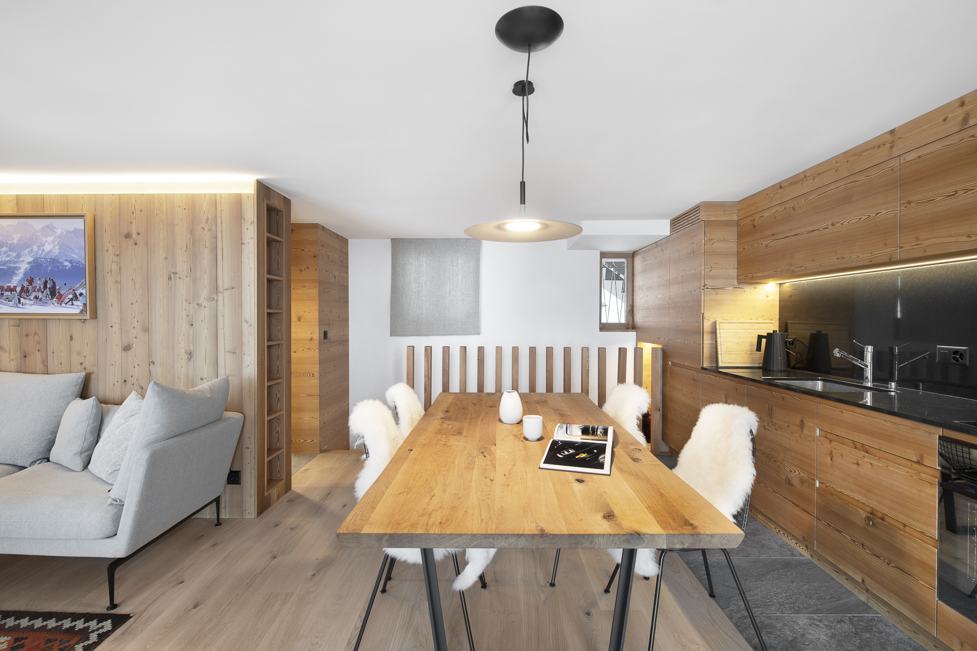 Rénovation, appartement, escalier, séjour, Verbier, Val de Bagnes, Alp'Architecture