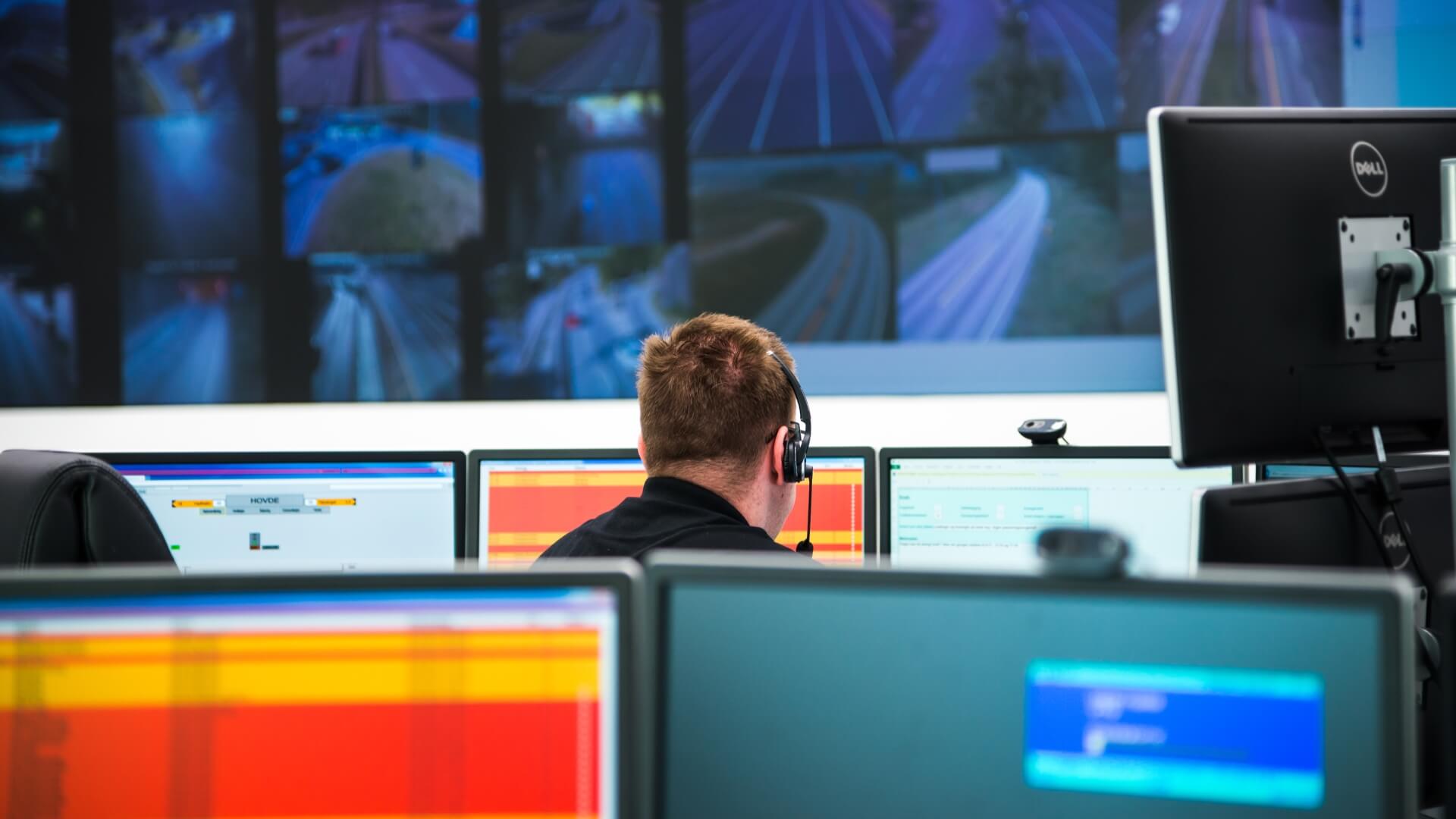 Operator monitoring critical infrastructure using a distributed fiber optic sensing system.