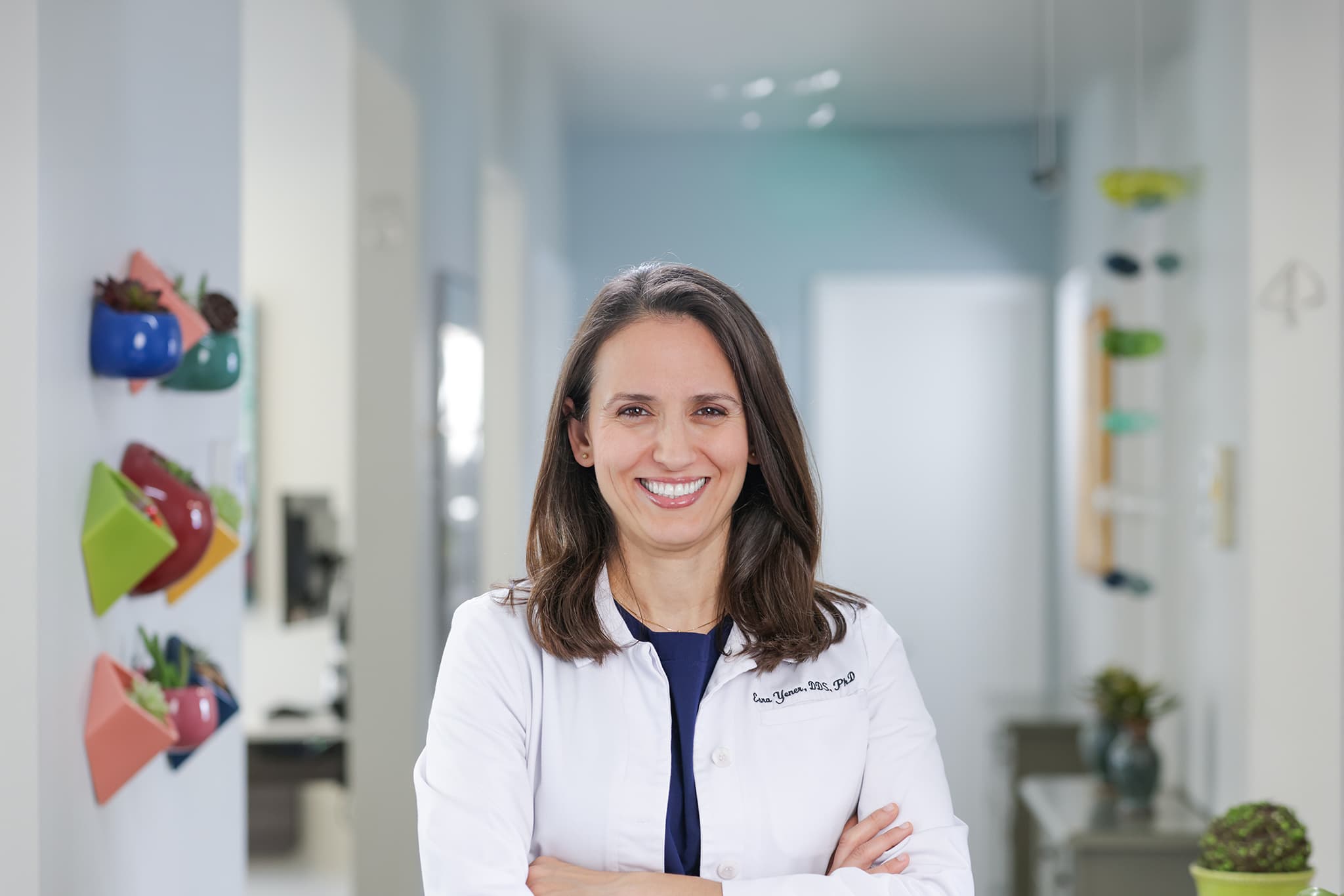 Straighter teeth and a healthier bite with comfortable, modern, and discreet care.