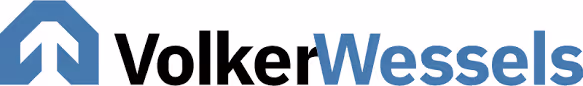 Logo van VolkerWessels met een blauwe pijlvormige grafiek naast de naam.