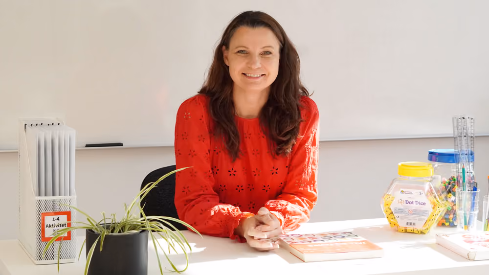 Bilde av matematikklærer Kirsti Thorsen.