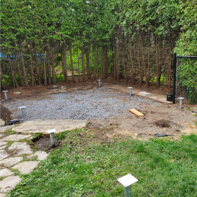 Fondation sur pieux vissés pour cabanon