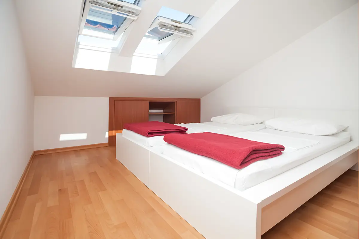 installation de velux lucarne fenetre de toit bordeaux arcachon