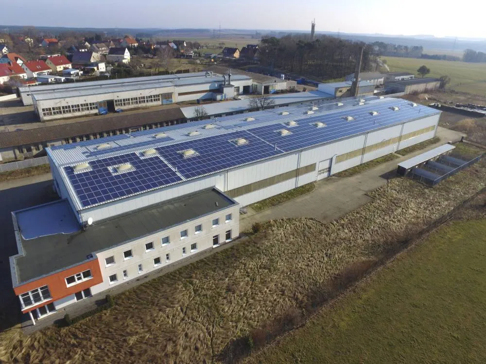 Provisionsfrei aus Bankenverwertung: Grundstück mit Halle & Bürotrakt in Neuzelle, OT Ossendorf – Bild 4