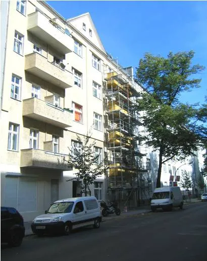 Kleine Singlewohnung in verkehrsgünstiger Lage von Berlin-Neukölln – Bild 1