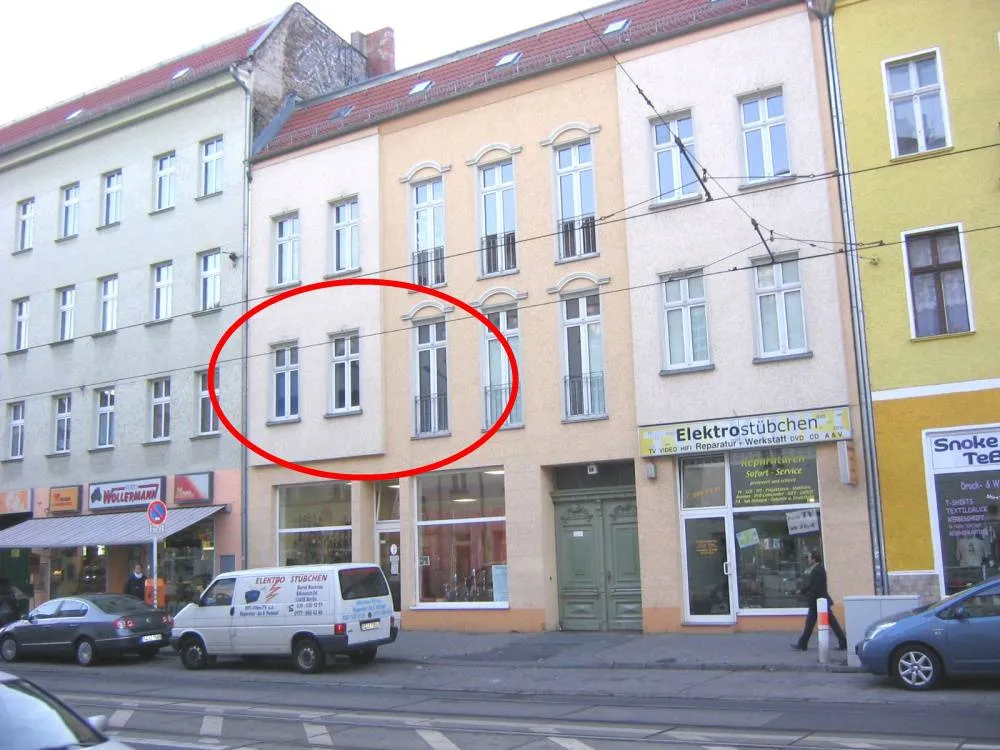 Top 3-Zimmerwohnung in Schöneweide (saniert, 1. OG re) für nette Mieter