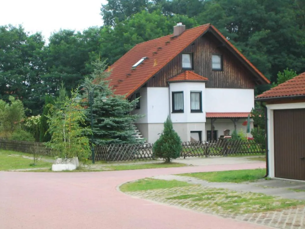 Provisionsfrei aus ZV: Einfamilienhaus (Waldsiedlung) in der Gemeinde Heidesee – Bild 1