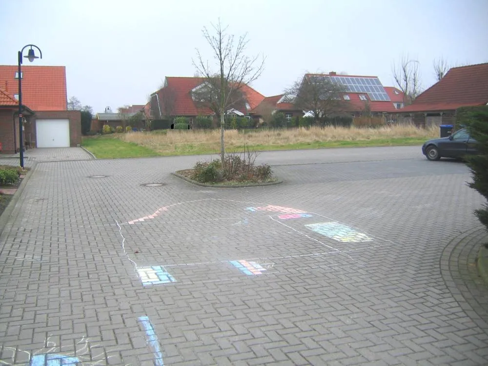 Provisionsfrei aus ZV: Attraktives Wohnbaugrundstück Im Ortsteil Cleverns der Stadt Jever – Bild 1