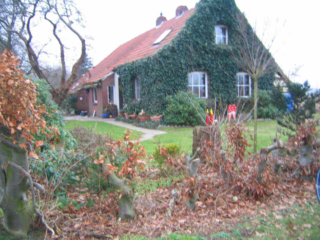 Wohnhaus mit Nebengebäuden im Ortsteil Coldinne – Bild 1