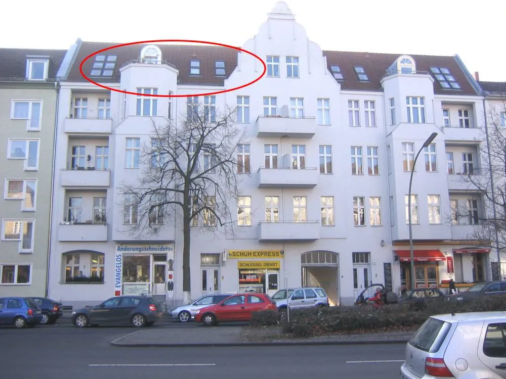 Aus ZV: Dachgeschosswohnung WE 16 in attraktiver Lage Berlin-Schmargendorf) – Bild 1