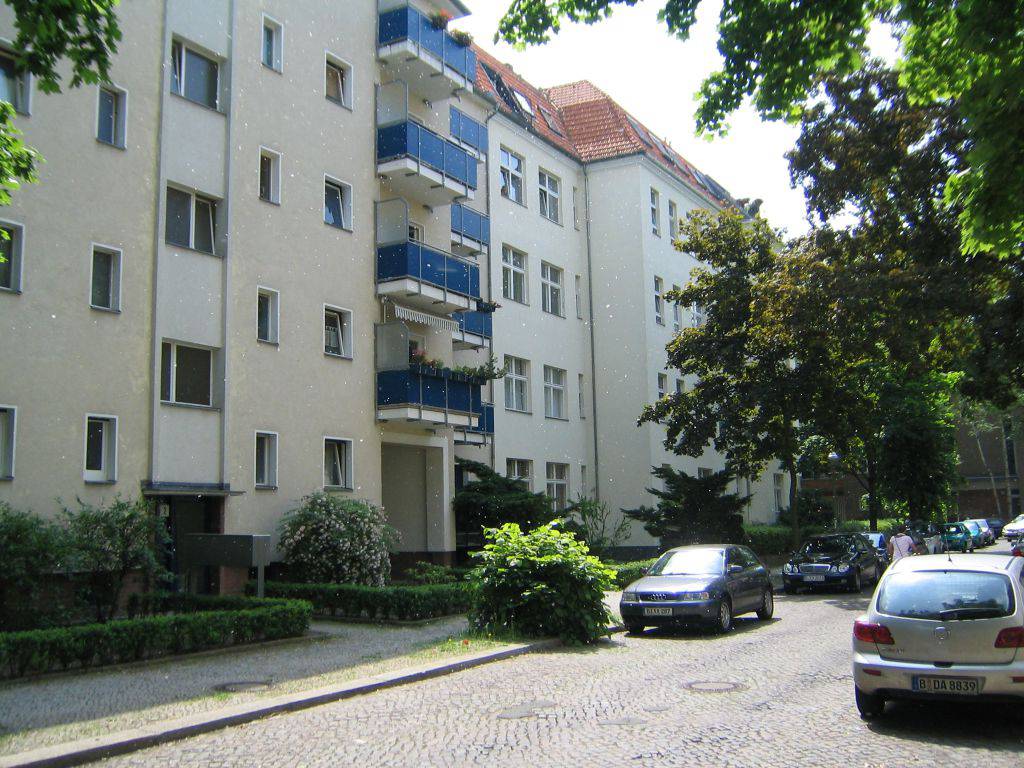 Schicke Dachgeschoss-Maisonettewohnung in ruhiger Lage von Schmargendorf – Bild 1