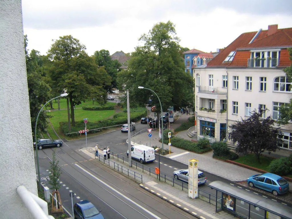 Top-Angebot: attraktive Dachgeschosswohnung in Bestlage Pankow-Niederschönhausen – Bild 5
