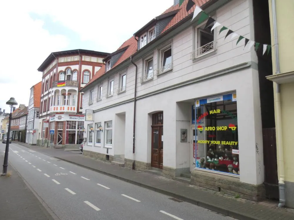 Provisionsfrei: attraktives Wohn- und Geschäftshausensemble (3 Gebäude) im historischen Stadtkern der Stadt Soest; voll vermietet – Bild 3
