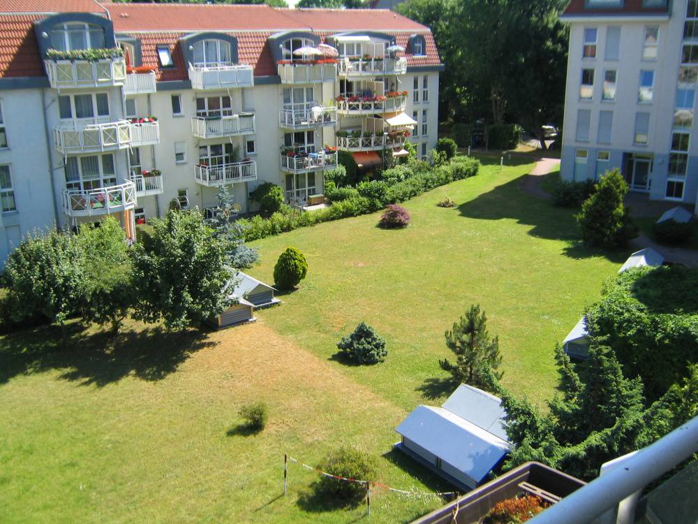 Attraktive, kleine Singlewohnung (Dachgeschoss) in bester Lage von Pankow-Niederschönhausen – Bild 6