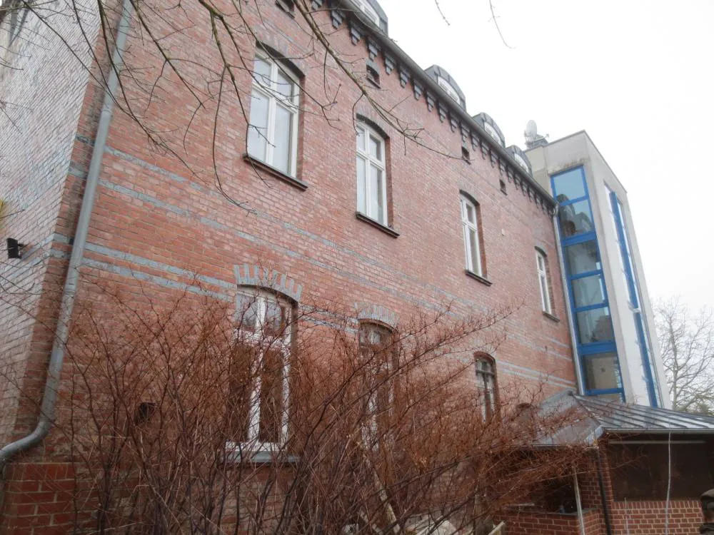 Provisionsfreier Erwerb aus der ZV: Ehem. Hotel & Restaurant mit Büro-/ Wohnfläche (derzeit leer) in Parey/Elbe – hoher Erkennungswert – Bild 10