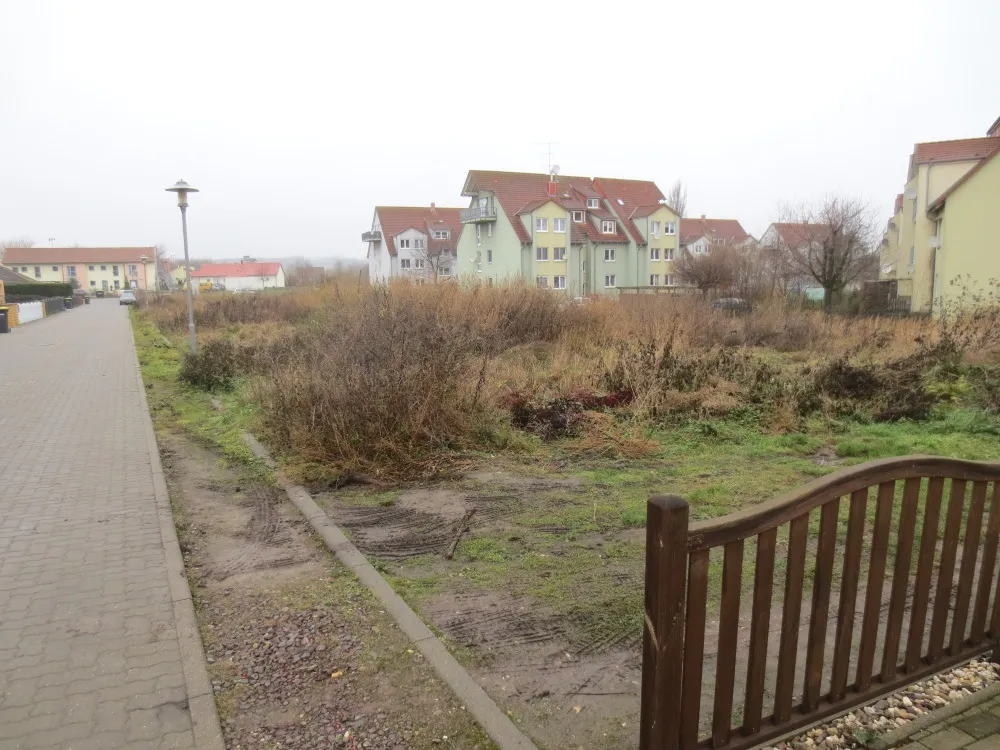 Provisionsfrei (aus Abwicklung): 8 preiswerte Bauparzellen im Ortsteil Seehausen, insgesamt ca. 3.550 m² (im B-Plan-Gebiet) – Bild 1