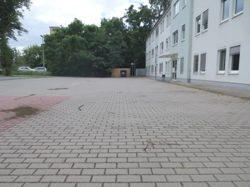 Provisionsfrei aus ZV: Verwaltungsgebäude im Zentrum von Rathenow (ehem. Jobcenter) – Bild 20