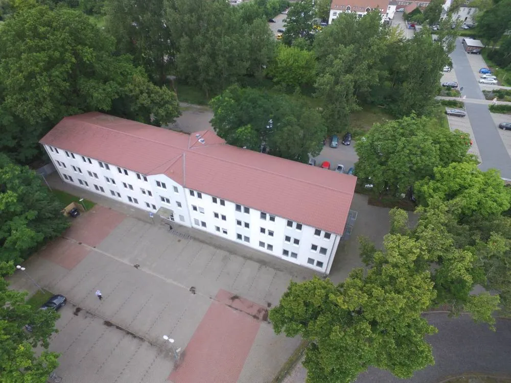 Provisionsfrei aus ZV: Verwaltungsgebäude im Zentrum von Rathenow (ehem. Jobcenter) – Bild 7