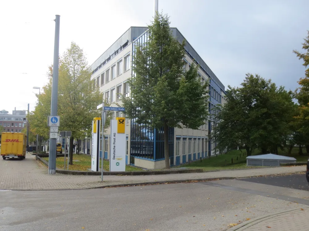Investment: 2 Bürohäuser am Flughafen Erfurt-Weimar (provisionsfrei), sehr solide vermietet – Bild 2