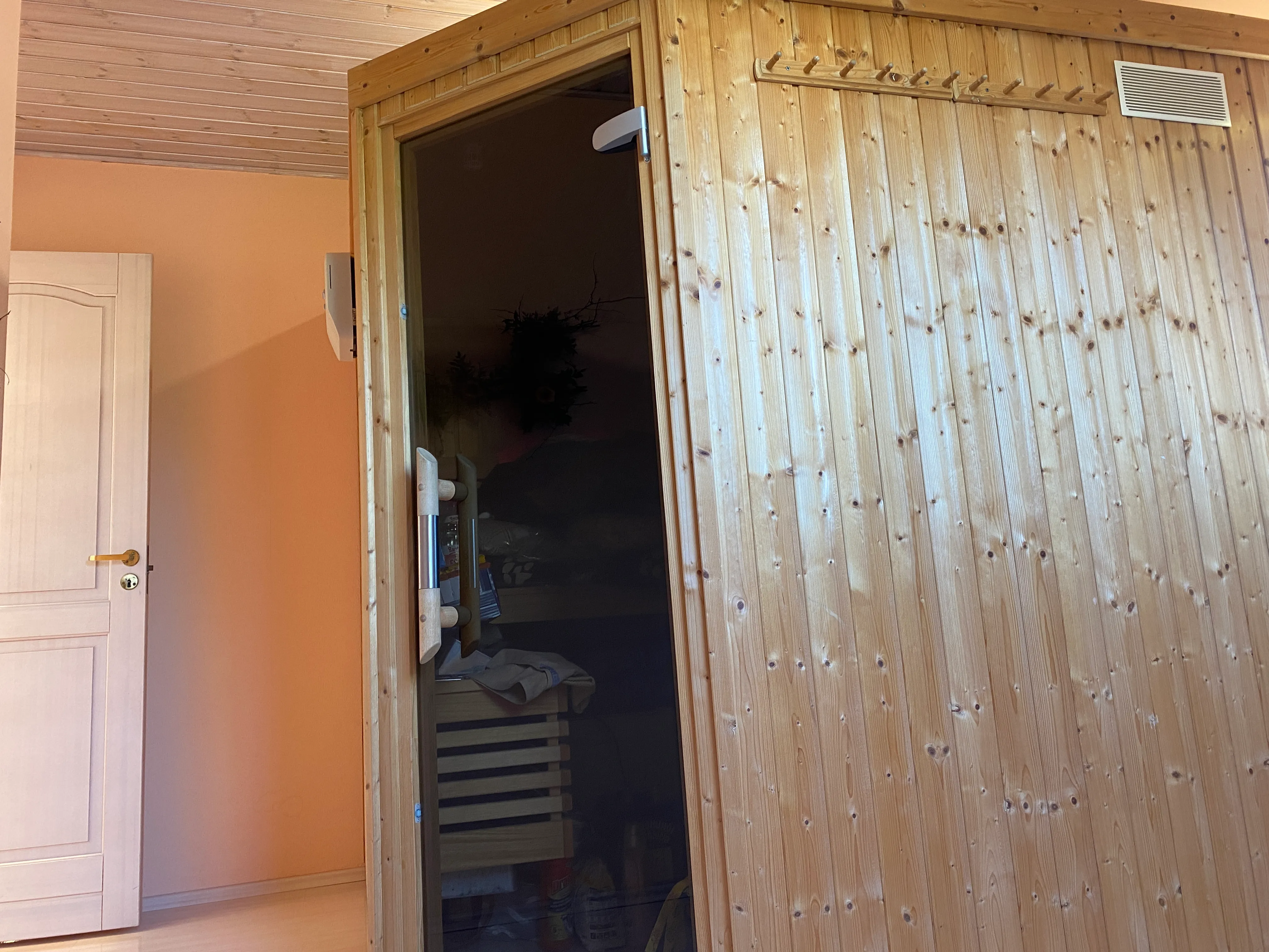 Schmuckstück Alt-Marzahn: Einfamilienhaus, 6 Zimmer, mit Doppelgarage und Pool (kleine Provision) – Bild 7