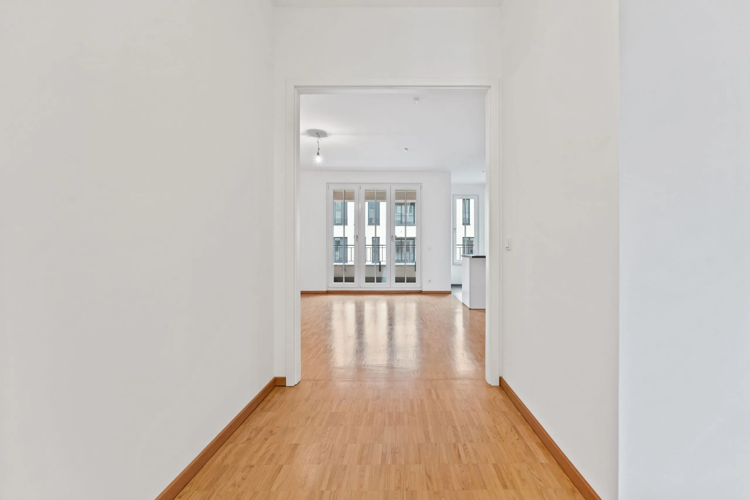 Wohnen in Berlins Mitte: ca. 83 m² - bezugsfreie 3 Zimmer & Loggia („Beuth-Höfe“), opt. TG-Platz – Bild 19