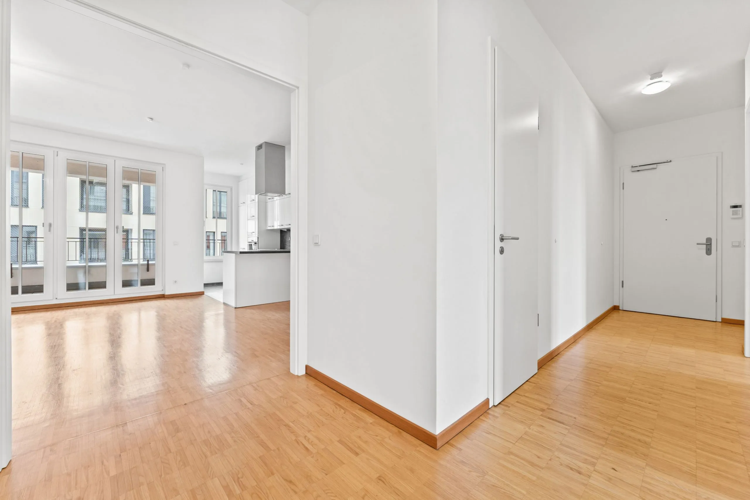 Wohnen in Berlins Mitte: ca. 83 m² - bezugsfreie 3 Zimmer & Loggia („Beuth-Höfe“), opt. TG-Platz – Bild 18