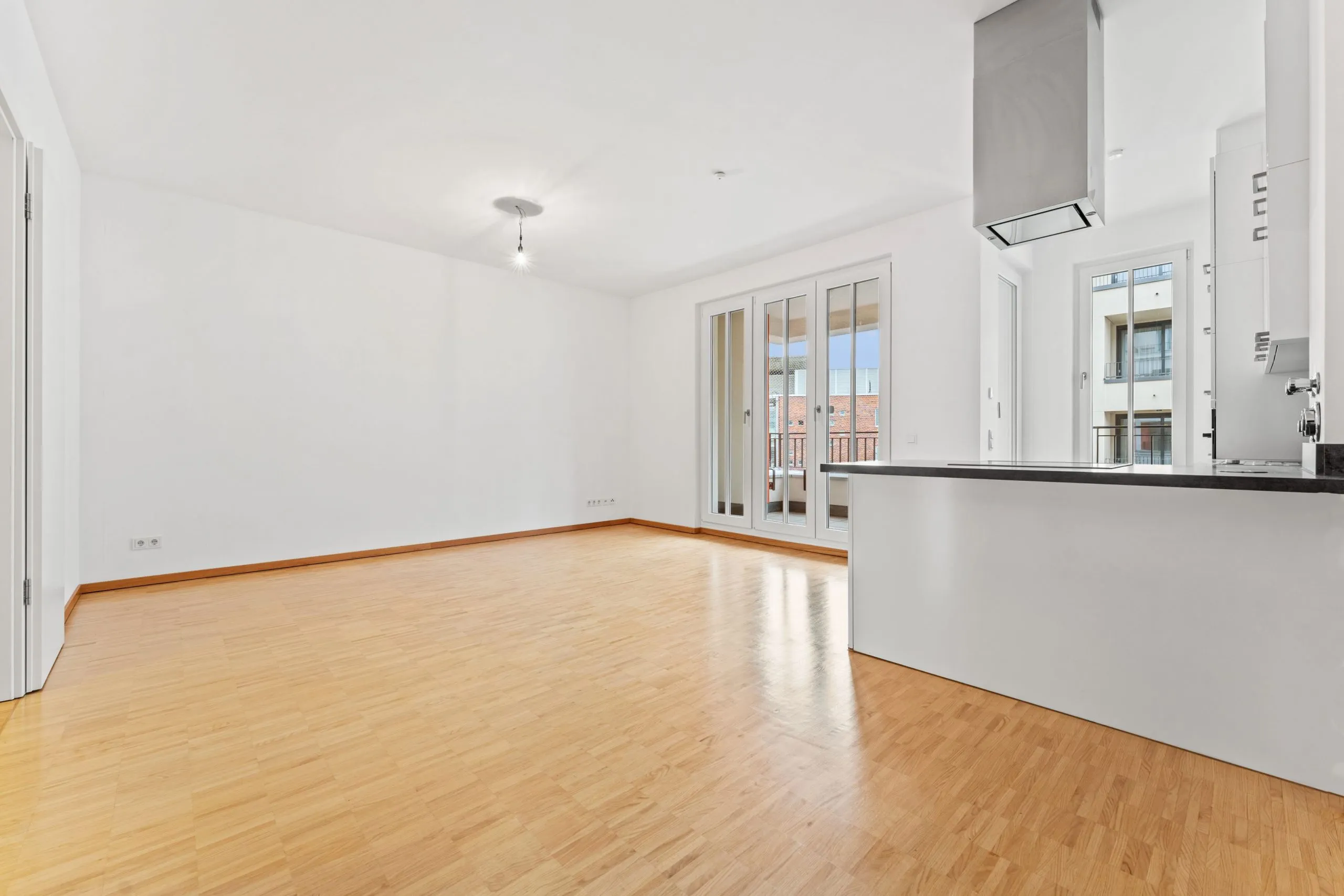 Wohnen in Berlins Mitte: ca. 83 m² - bezugsfreie 3 Zimmer & Loggia („Beuth-Höfe“), opt. TG-Platz – Bild 25