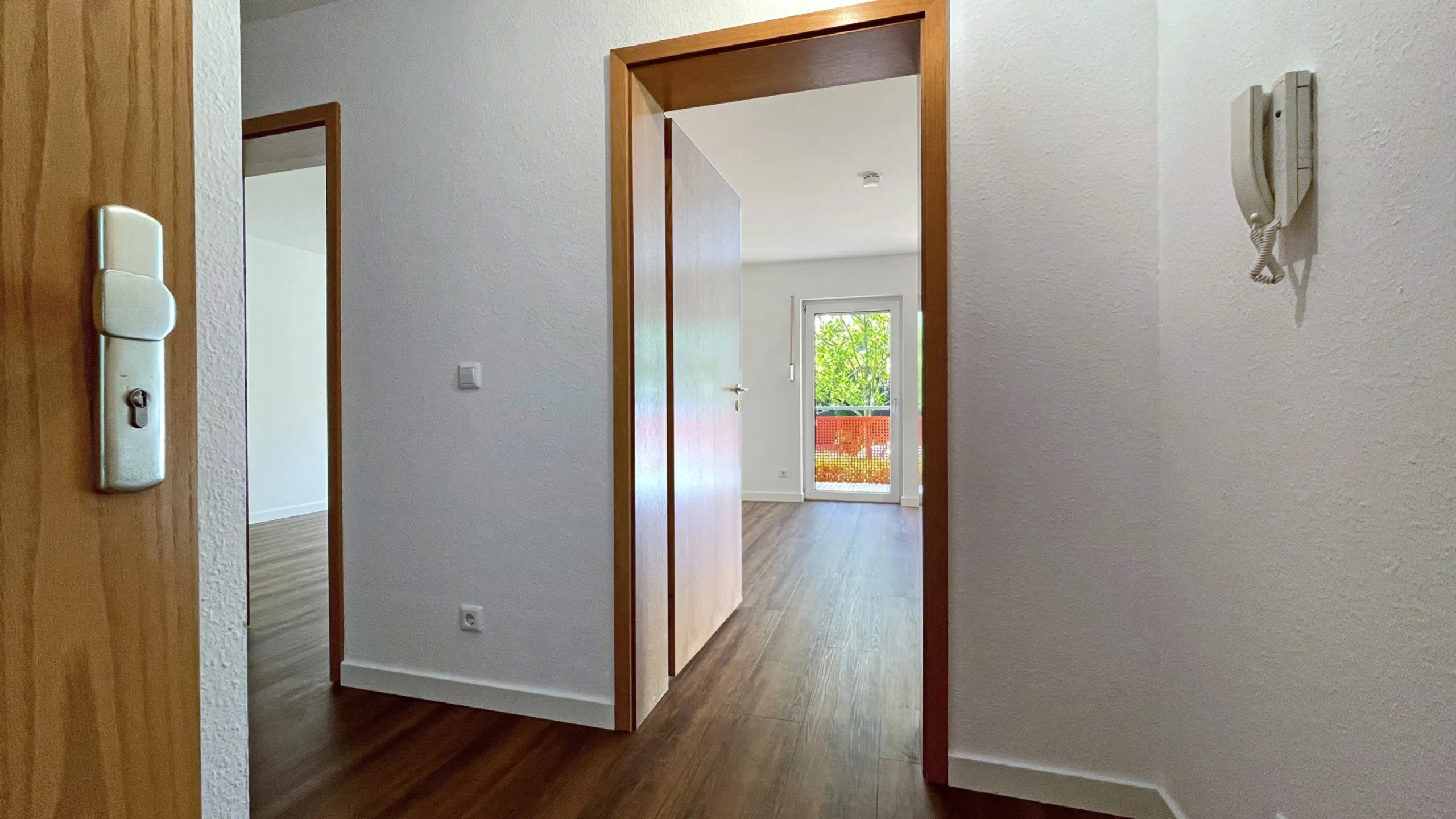 Sonnige 2-Zimmer Wohnung mit Balkon &Stellplatz; ca. 54 m² am Volkspark Prenzlauer Berg (bezugsfrei) – Bild 6