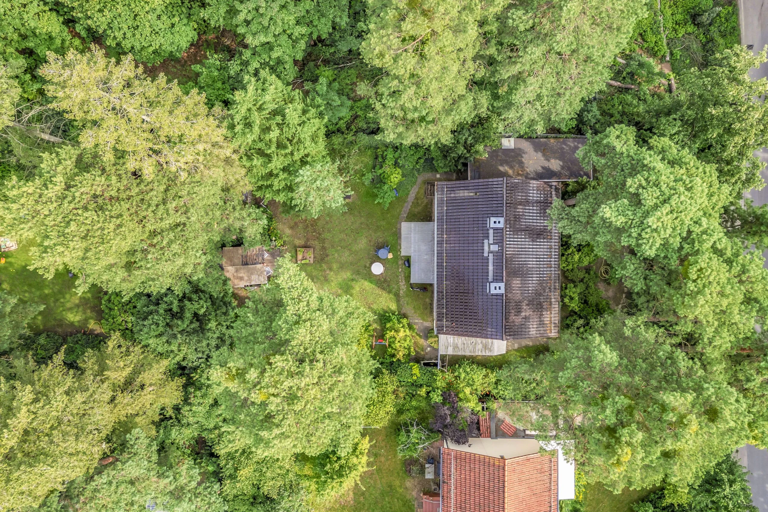 Einfamilienhaus –mit Geschichte &Potenzial– ca. 130 m² Wohnen auf 870 m² Grund, Wald &Wasser nebenan – Bild 20