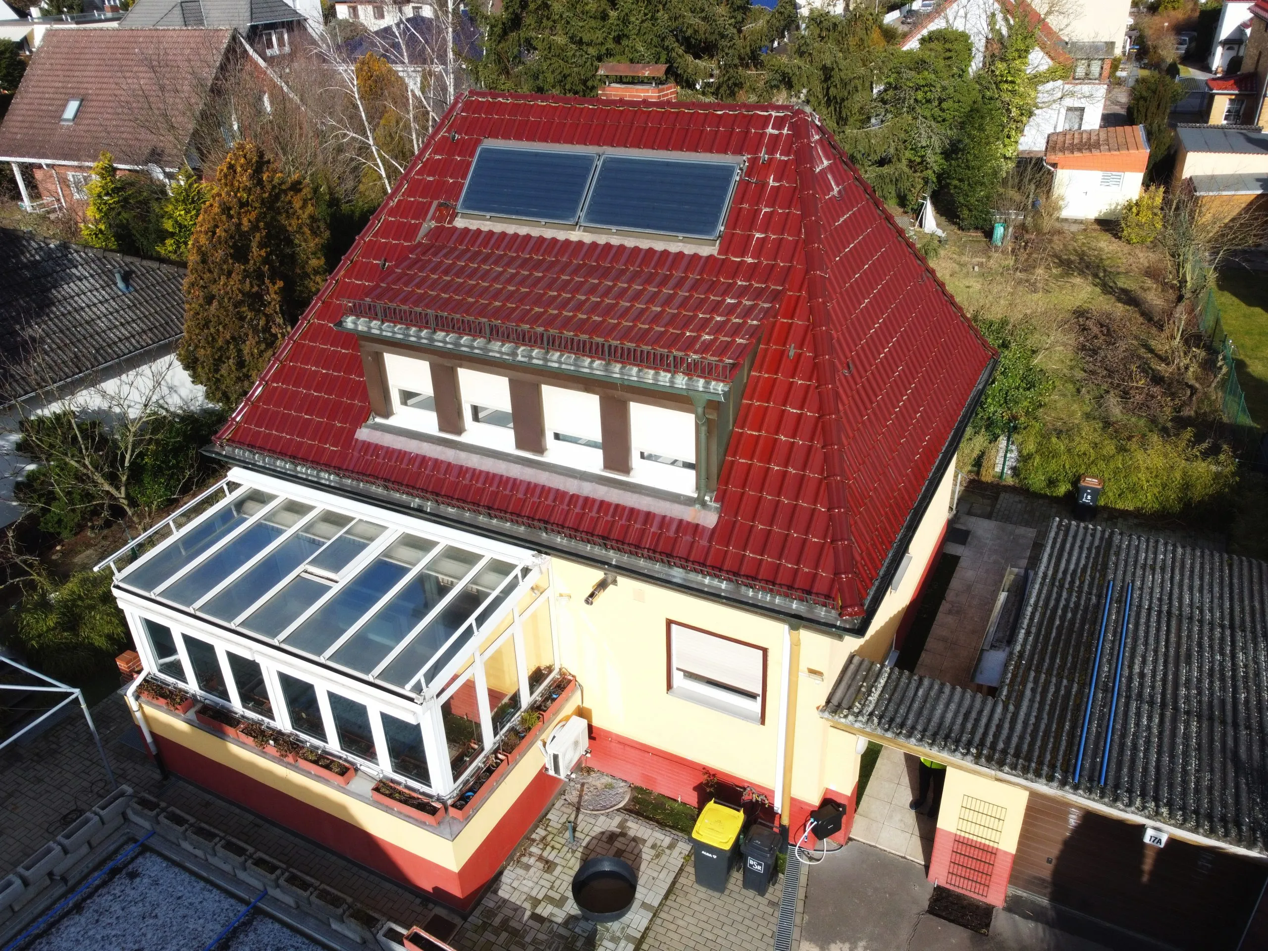 Einfamilienhaus in Berlin-Rudow (bezugsfrei) – 4 Zi. ca. 109 m² Wohnfläche plus ca. 56 m² Souterrain – Bild 5